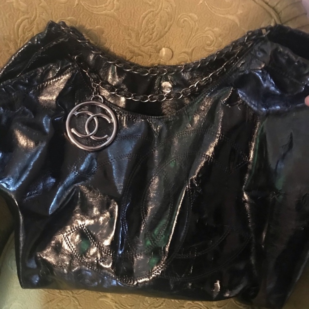 Chanel tote